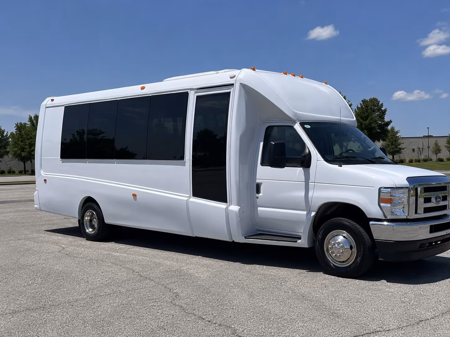 Pomona Homecoming & Prom Party Bus Rentals