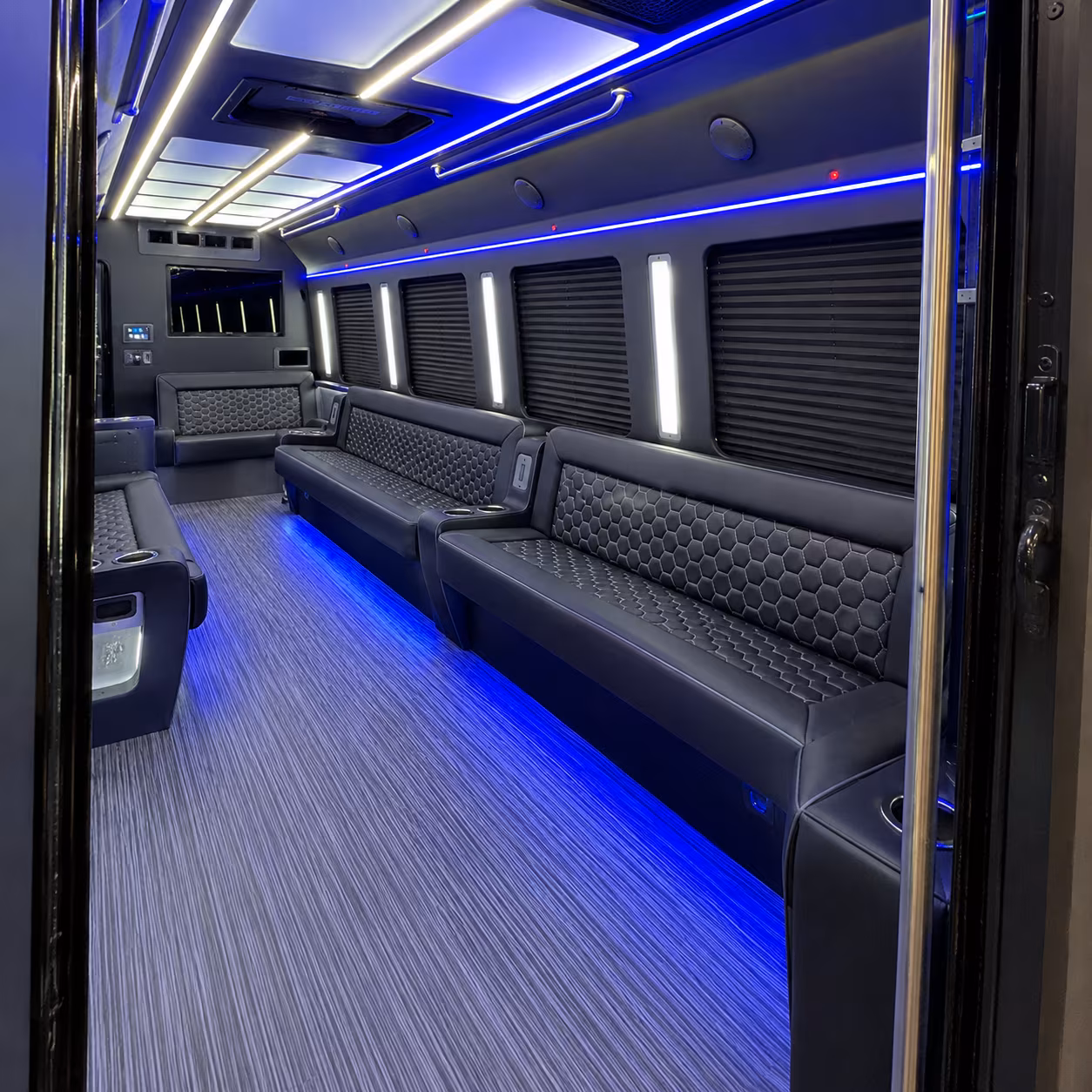 Rancho Cucamonga Birthday, Sweet 16, & Quinceañera Transportation group transportation