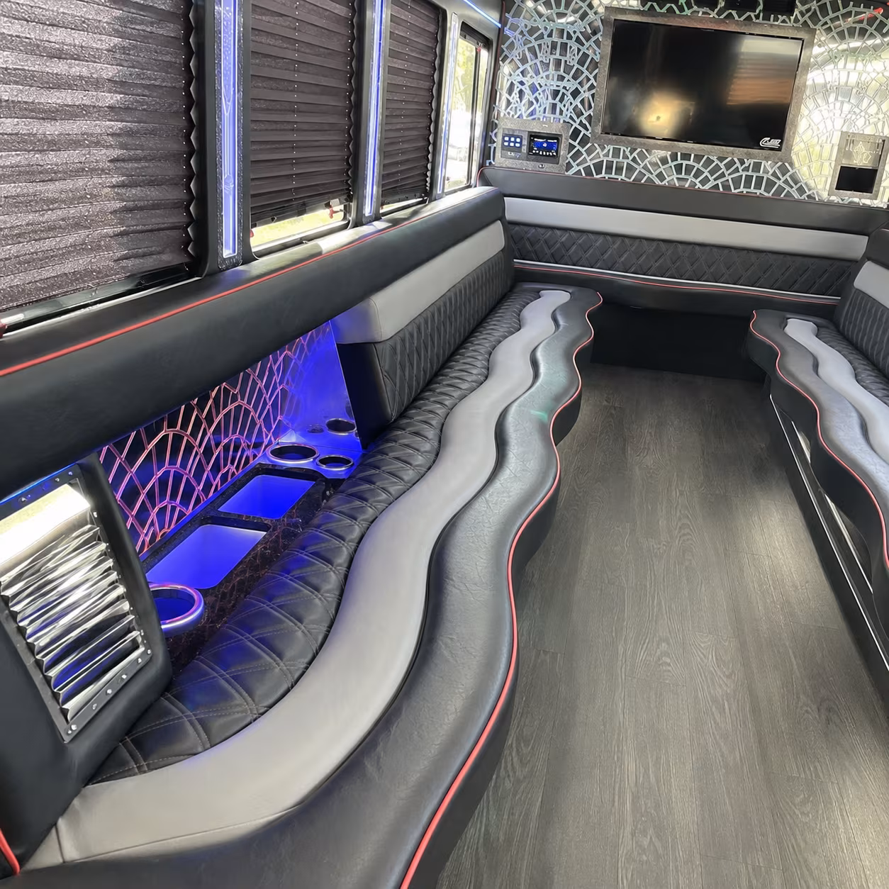 Rancho Cucamonga Prom & Homecoming Transportation group transportation