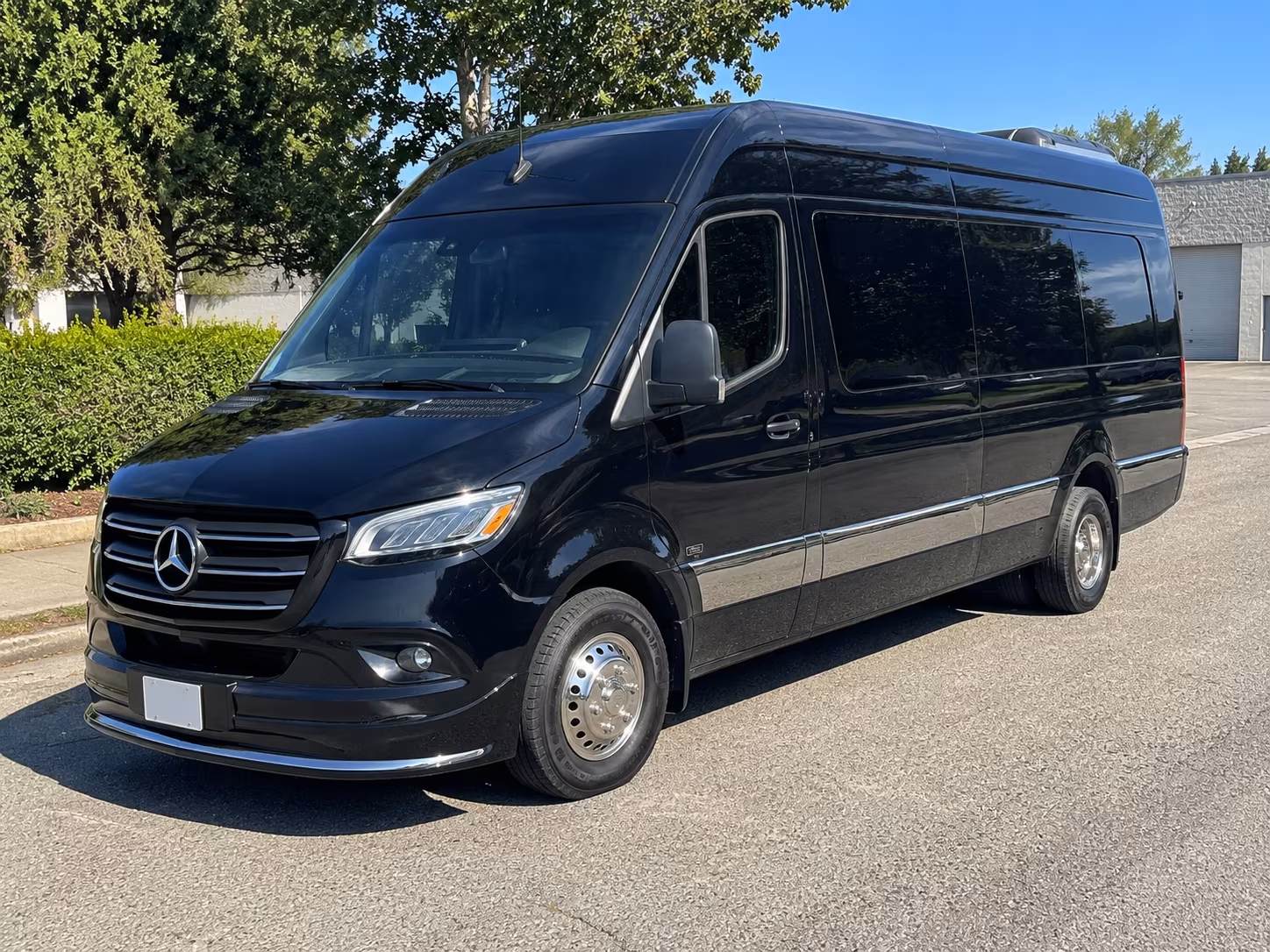 Rialto Airport Shuttles & Transportation
